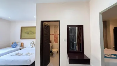 デラックス4人部屋 — Thai Classic House
